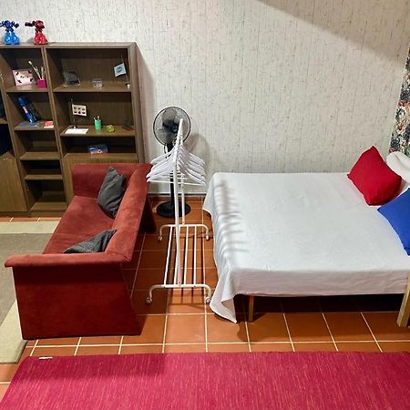 Castilleja , Casa-Apartamento Cerca Centro Sevilla Wifi Familias Trabajo Garaje كاستِيّيخا ذي لا كْوِ المظهر الخارجي الصورة