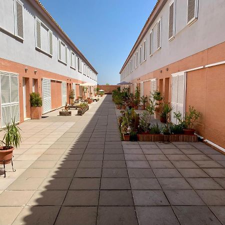 Castilleja , Casa-Apartamento Cerca Centro Sevilla Wifi Familias Trabajo Garaje كاستِيّيخا ذي لا كْوِ المظهر الخارجي الصورة