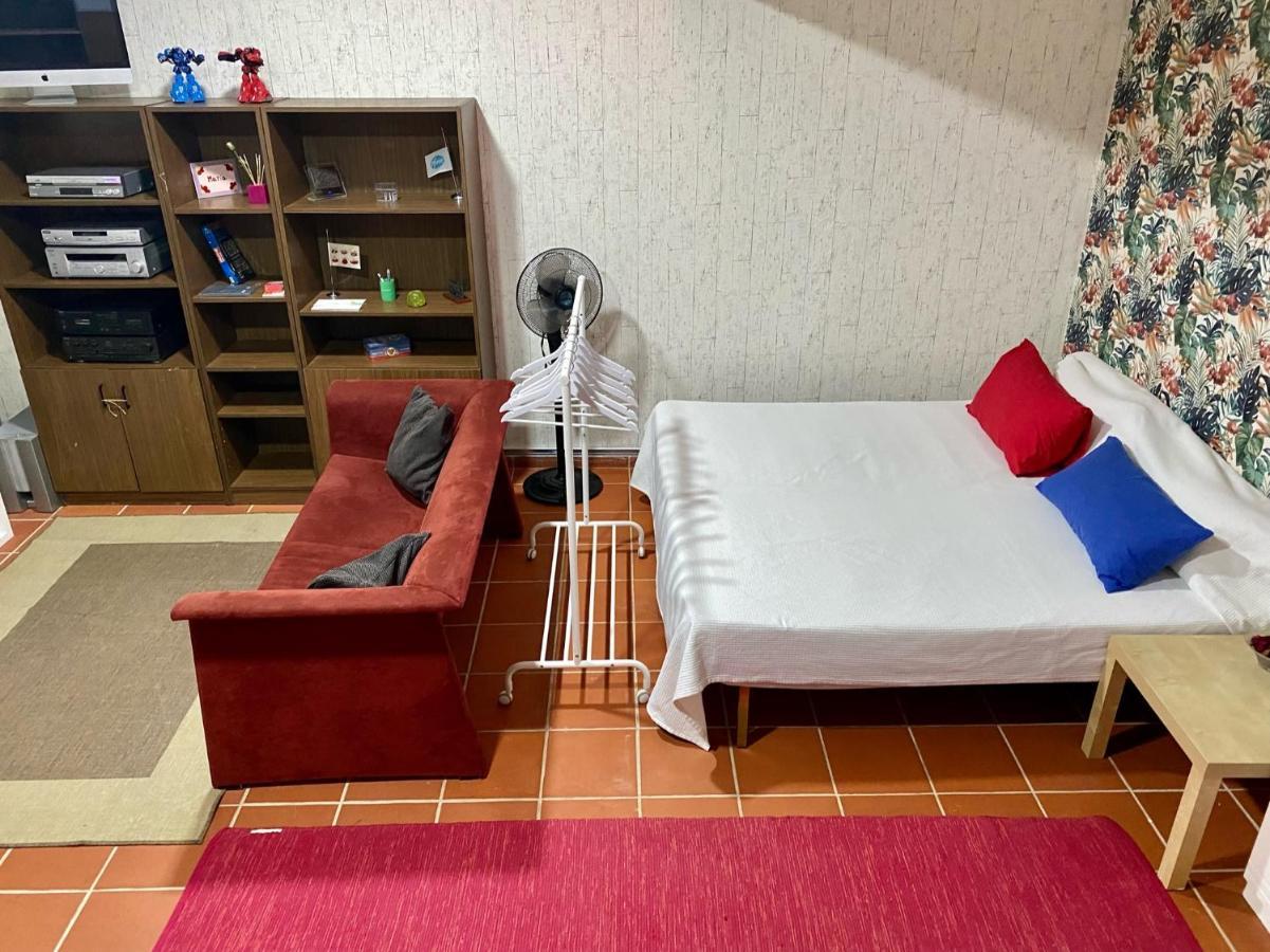 Castilleja , Casa-Apartamento Cerca Centro Sevilla Wifi Familias Trabajo Garaje كاستِيّيخا ذي لا كْوِ المظهر الخارجي الصورة