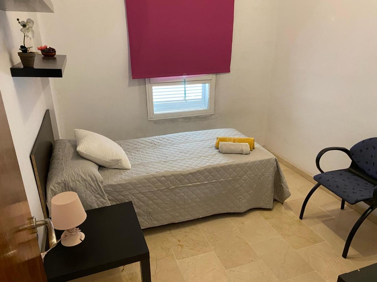 Castilleja , Casa-Apartamento Cerca Centro Sevilla Wifi Familias Trabajo Garaje كاستِيّيخا ذي لا كْوِ المظهر الخارجي الصورة