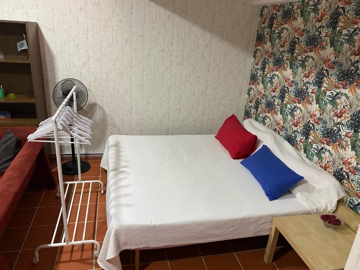 Castilleja , Casa-Apartamento Cerca Centro Sevilla Wifi Familias Trabajo Garaje كاستِيّيخا ذي لا كْوِ المظهر الخارجي الصورة