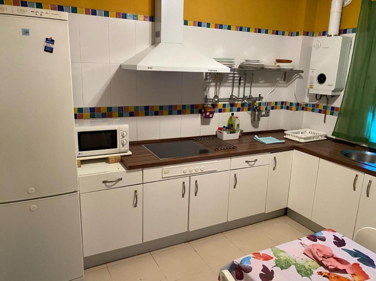 Castilleja , Casa-Apartamento Cerca Centro Sevilla Wifi Familias Trabajo Garaje كاستِيّيخا ذي لا كْوِ المظهر الخارجي الصورة