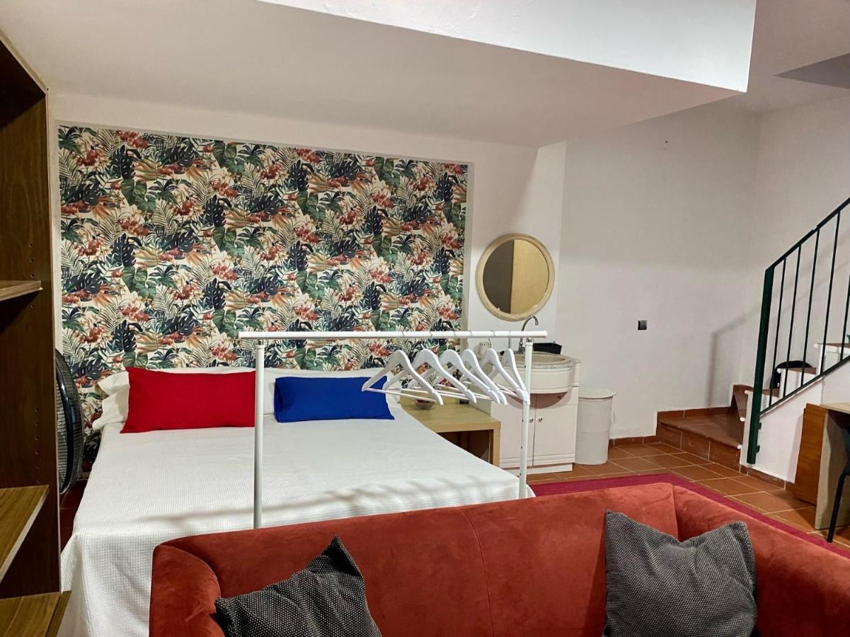 Castilleja , Casa-Apartamento Cerca Centro Sevilla Wifi Familias Trabajo Garaje كاستِيّيخا ذي لا كْوِ المظهر الخارجي الصورة