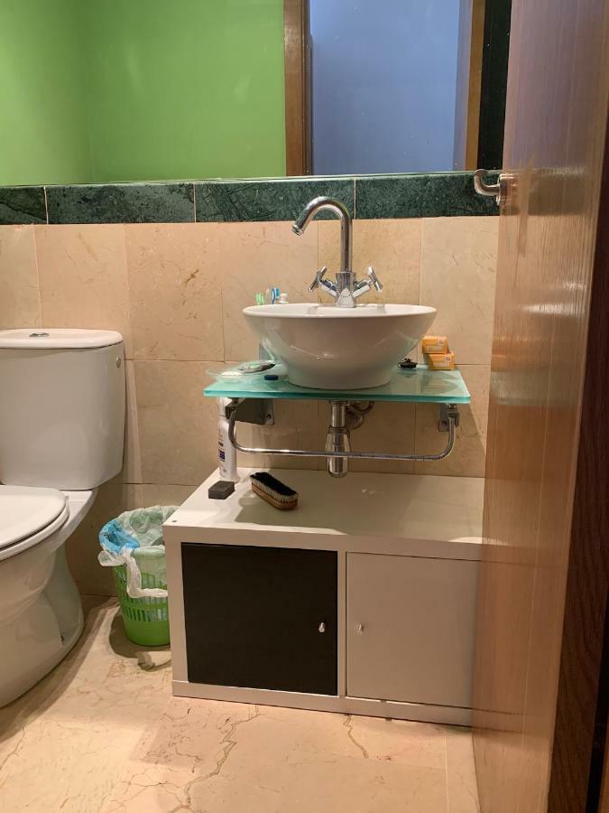 Castilleja , Casa-Apartamento Cerca Centro Sevilla Wifi Familias Trabajo Garaje كاستِيّيخا ذي لا كْوِ المظهر الخارجي الصورة